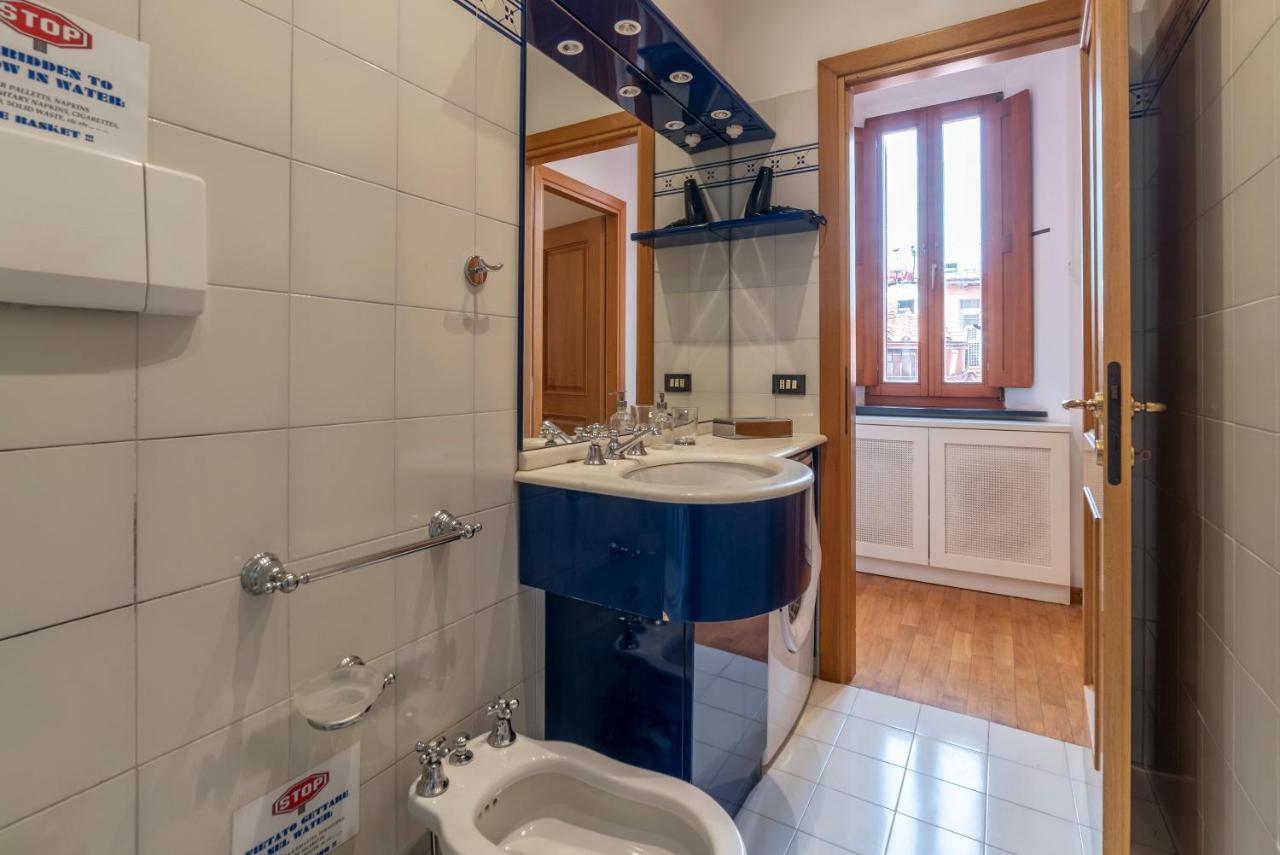 Piazza Di Spagna Elegant Flat Рим Экстерьер фото