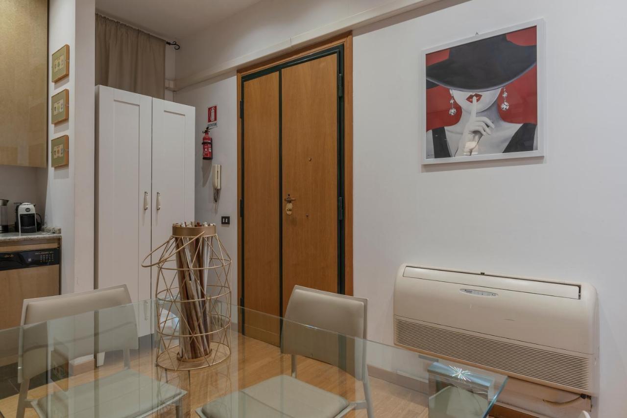 Piazza Di Spagna Elegant Flat Рим Экстерьер фото